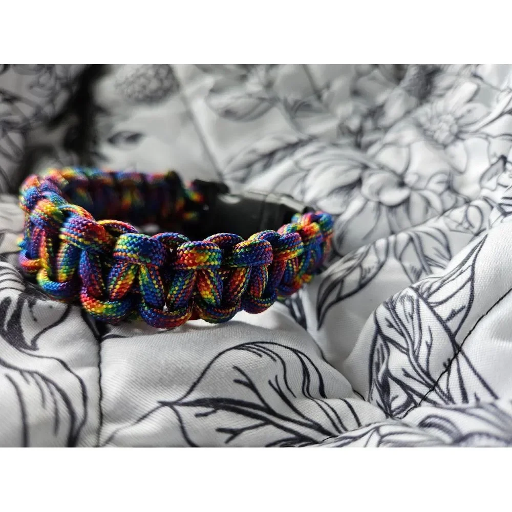 Handmade paracord bracelet size 7.5